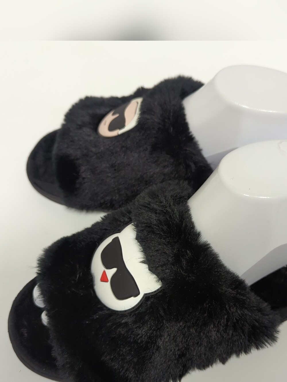 Karl Lagerfeld Choupette Slip On Sz W 7 Faux Fur Furry Iconic Patches Black - Picture 2 of 6